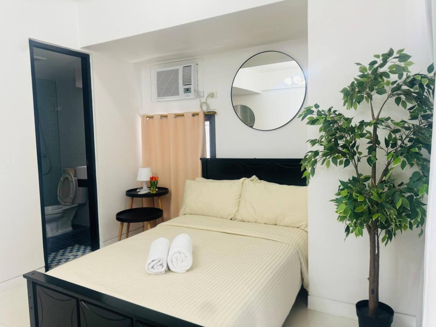 Studio At Viceroy T4 Florence Way Manila Eksteriør billede