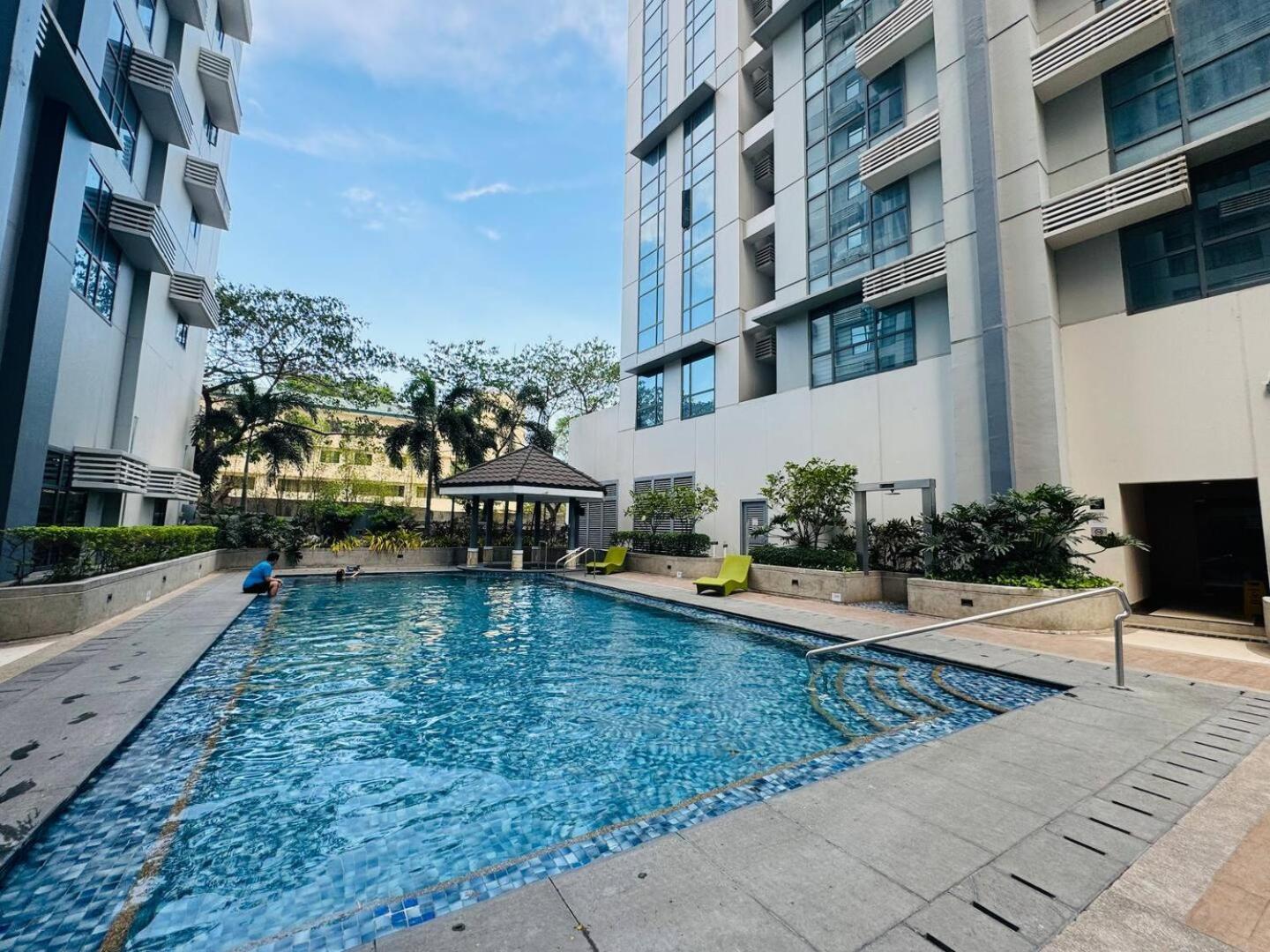 Studio At Viceroy T4 Florence Way Manila Eksteriør billede